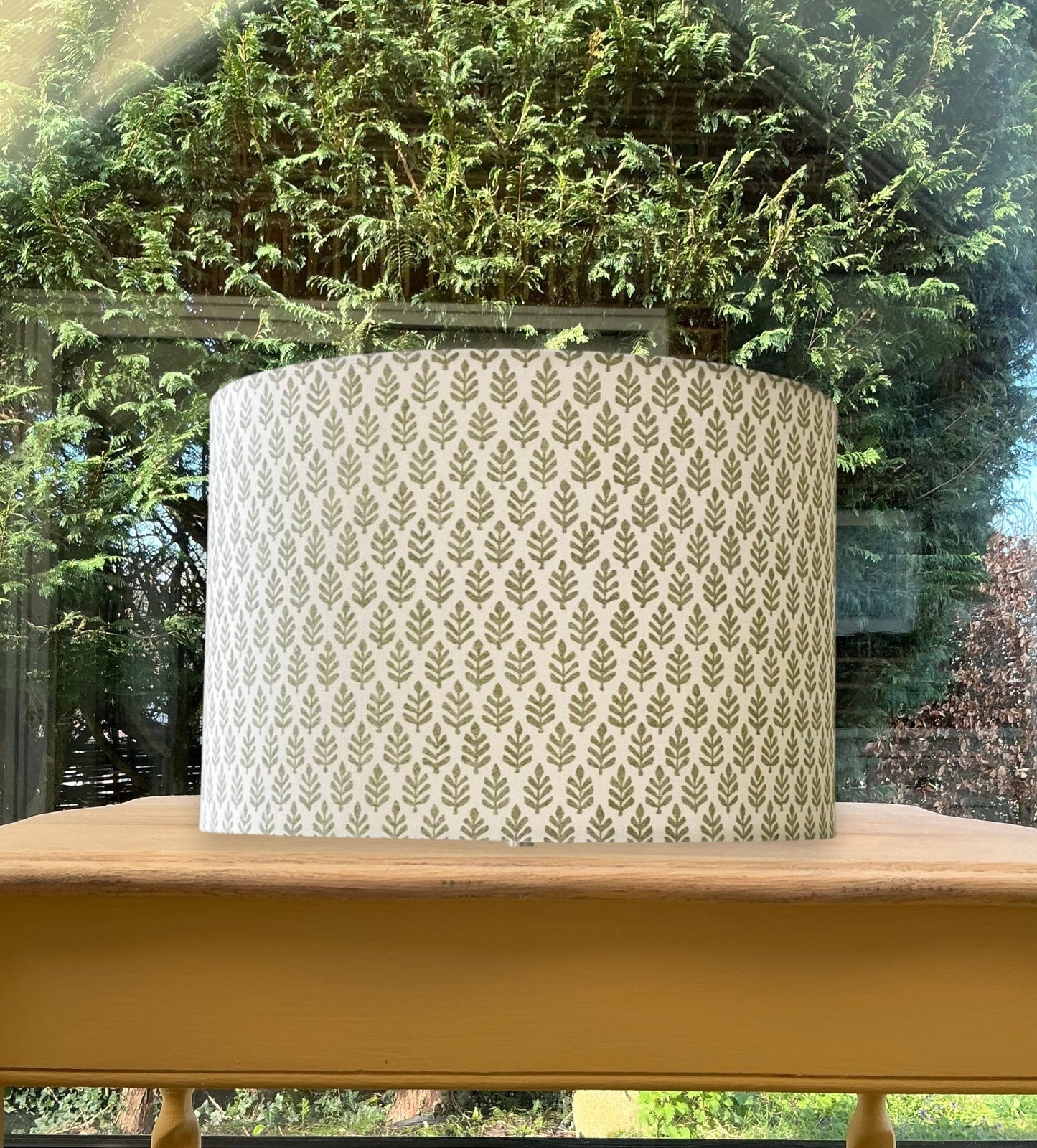 Pretty Cottage Style Green Leaf Lampshade